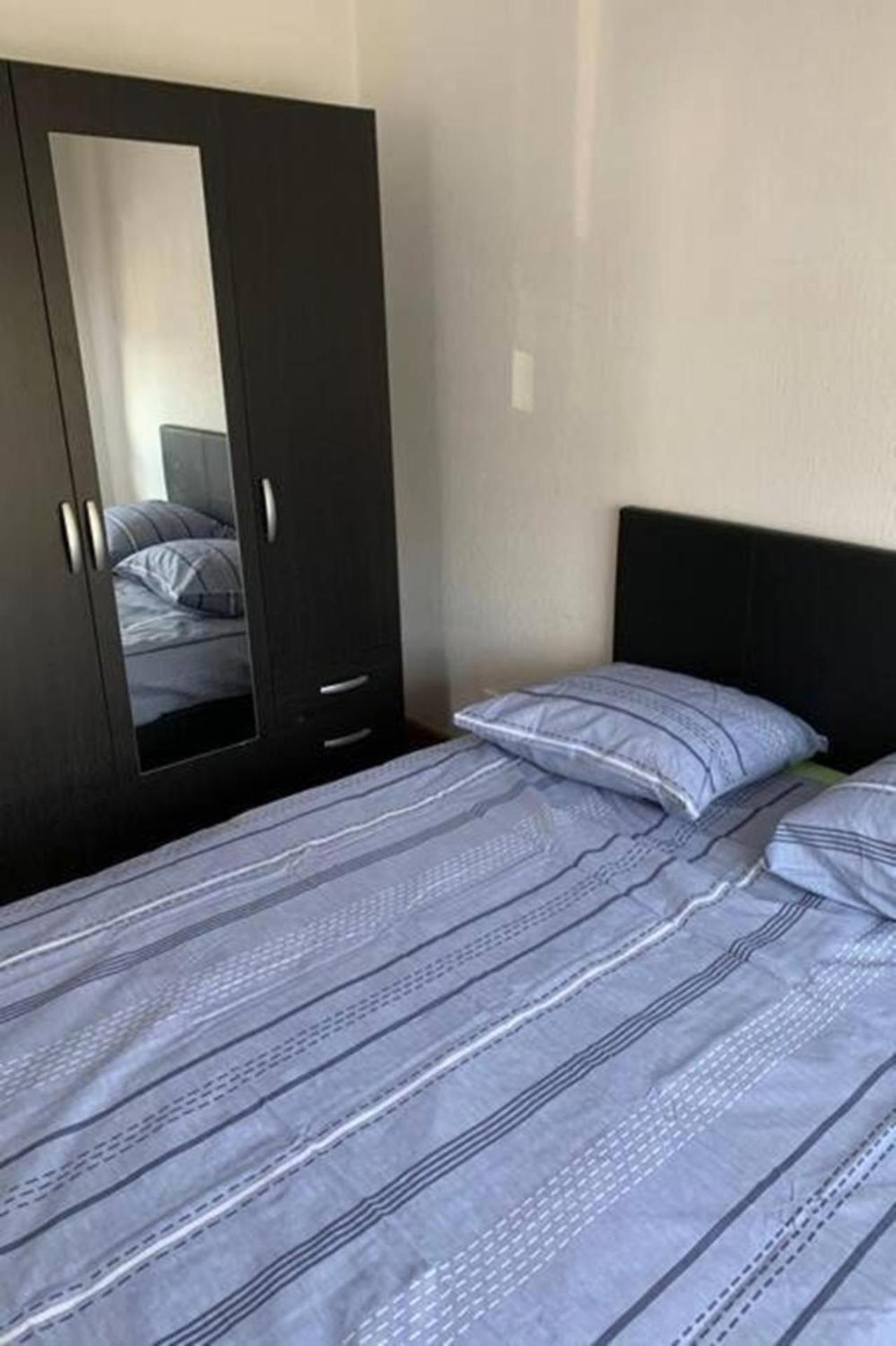 Reims Centre-Ville - 2 Chambres - 6 Personnes Au 1 Er Etage 兰斯 外观 照片