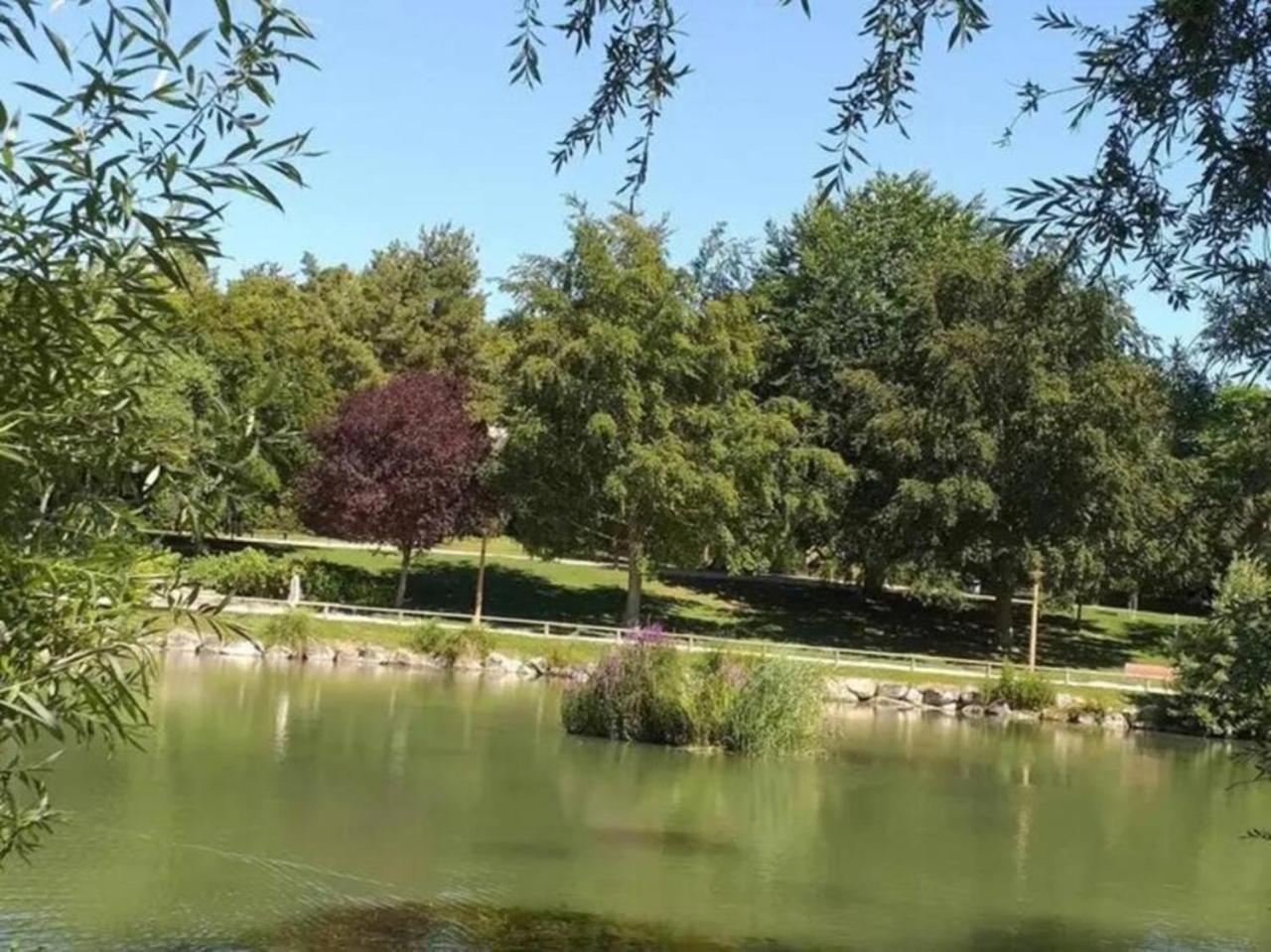 Reims Centre-Ville - 2 Chambres - 6 Personnes Au 1 Er Etage 兰斯 外观 照片